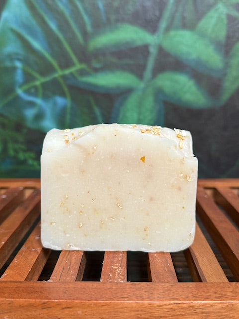 Oatmeal Shea Sea Moss Soap Bar